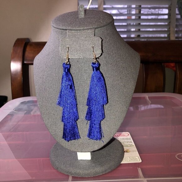 Royal Blue Tassel Bohemian Dangle Earrings - Picture 1 of 3